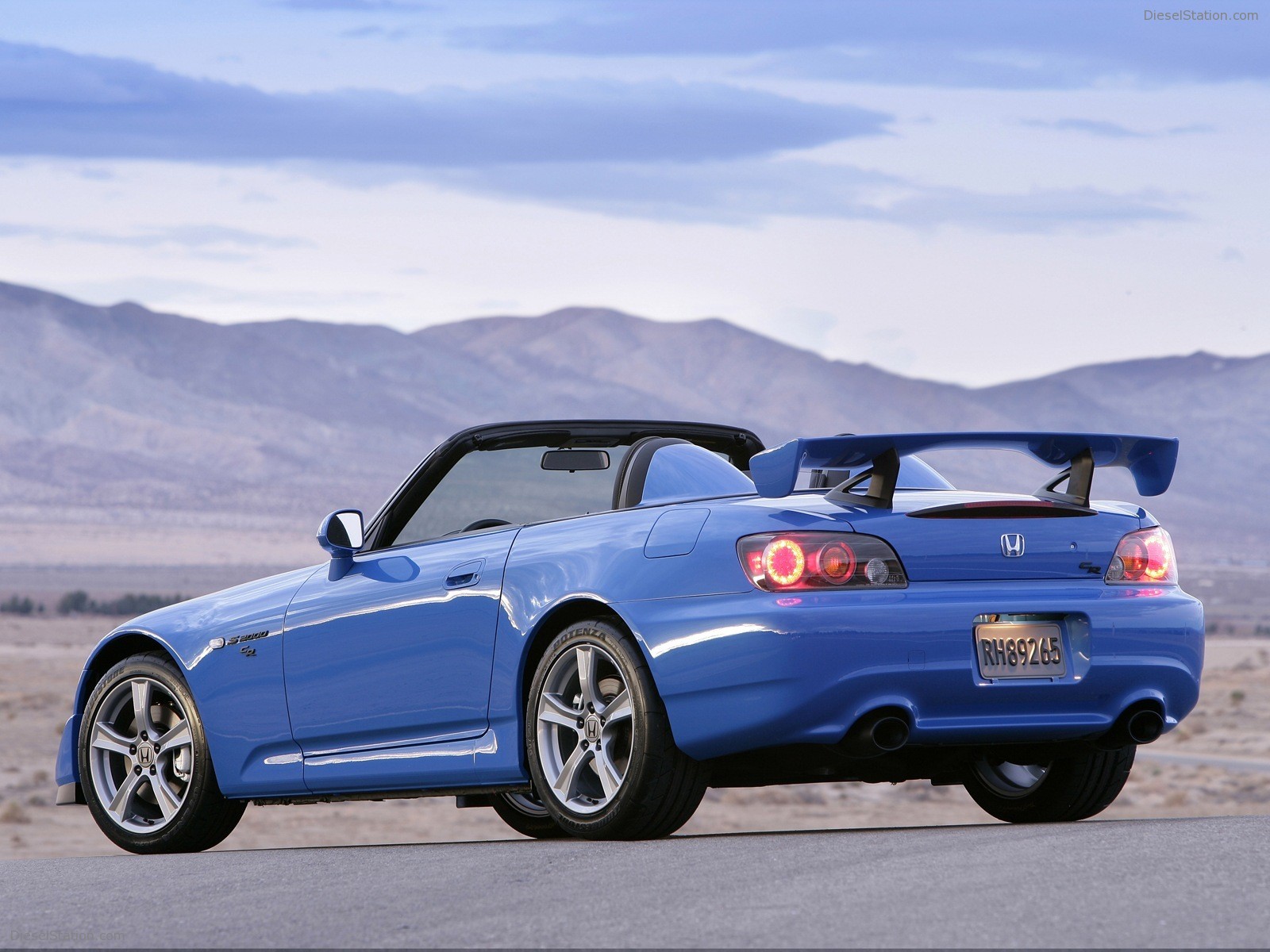 Coming to a Track Near You: Club Racer-Inspired 2008 Honda S2000 CR